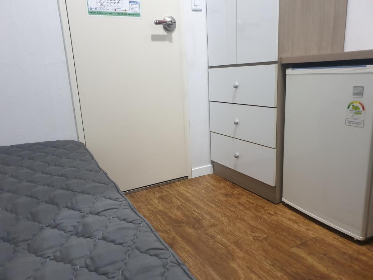 Single House Hotel Seoul Exterior photo